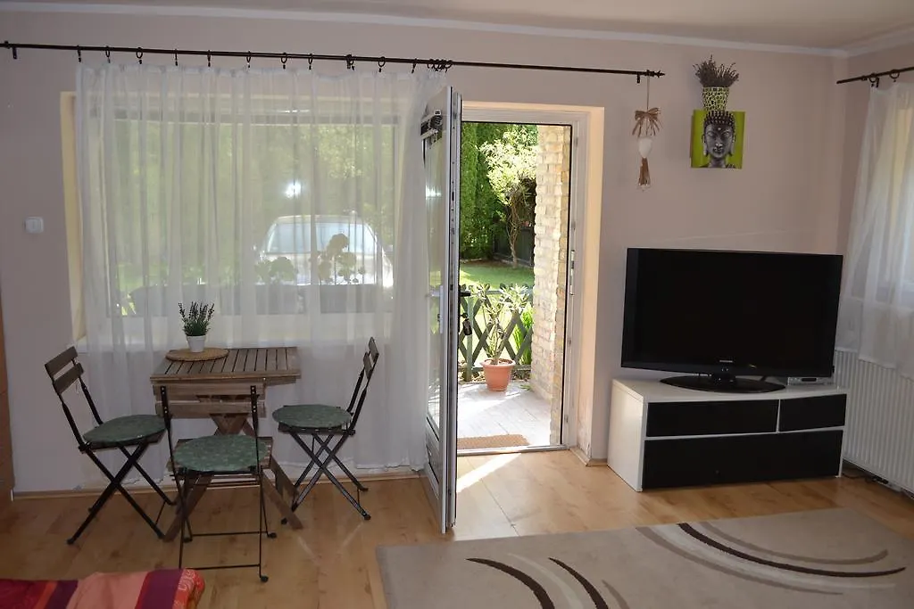 Tulipán Apartman Eger